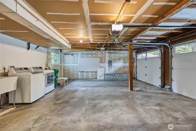 10827 159th Court NE, Redmond, WA 98052 - Photo 32