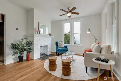 3907 S Edmunds Street, Seattle, WA 98118 - Photo 4