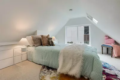 3907 S Edmunds Street, Seattle, WA 98118 - Photo 14