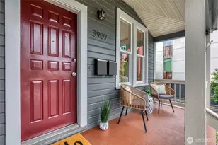 3907 S Edmunds St, Seattle, WA 98118 - Photo 2
