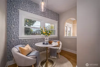 2428 5th Avenue W, Seattle, WA 98119 - Photo 12
