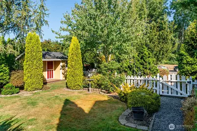 8012 Vernon Road, Lake Stevens, WA 98258 - Photo 14
