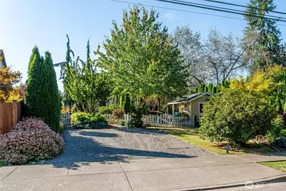 8012 Vernon Road, Lake Stevens, WA 98258 - Photo 10