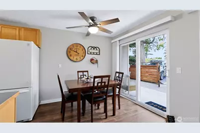 425 45th Street SW #208, Everett, WA 98203 - Photo 20