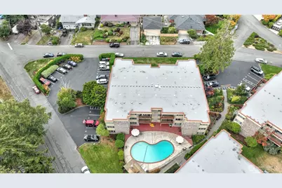 425 45th Street SW #208, Everett, WA 98203 - Photo 30