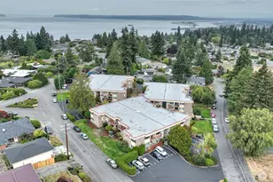 425 45th St SW, Everett, WA 98203 - Photo 32