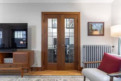 408 Bellevue Avenue E #201, Seattle, WA 98102 - Photo 8