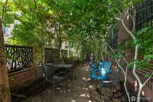 408 Bellevue Ave E, Seattle, WA 98102 - Photo 28