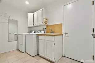 1603 Ilwaco Ave NE, Renton, WA 98059 - Photo 16