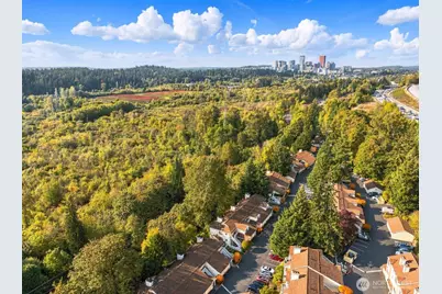 2670 118th Avenue SE #9-103, Bellevue, WA 98005 - Photo 24