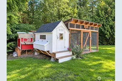 48 E Olympic Palisades Dr, Belfair, WA 98528 - Photo 32