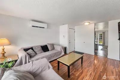 9001 E E Street, Tacoma, WA 98445 - Photo 8
