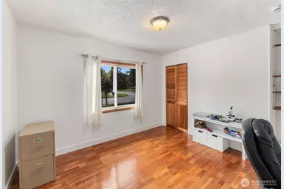 9001 E E Street, Tacoma, WA 98445 - Photo 16