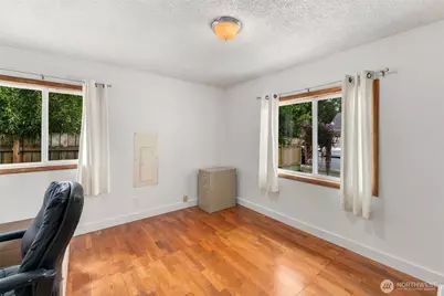 9001 E E Street, Tacoma, WA 98445 - Photo 14