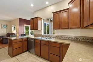 111 Juniper Ln, Port Angeles, WA 98362 - Photo 10