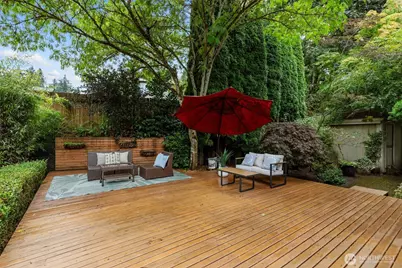 17911 NE 101st Court, Redmond, WA 98052 - Photo 12
