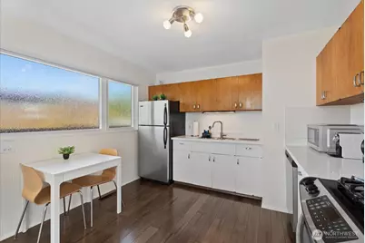 719 721 N 38th Street, Seattle, WA 98103 - Photo 10
