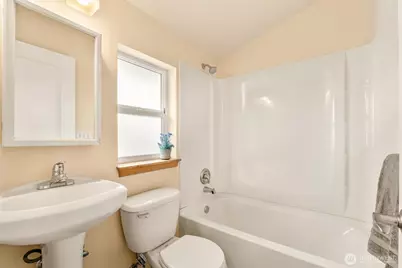 8810 Delridge Way SW #A, Seattle, WA 98106 - Photo 16