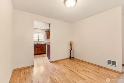 8810 Delridge Way SW #A, Seattle, WA 98106 - Photo 4