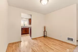 8810 Delridge Wy SW, Seattle, WA 98106 - Photo 4
