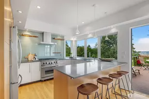 806 W Fulton St, Seattle, WA 98119 - Photo 14