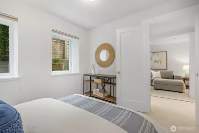 806 W Fulton Street, Seattle, WA 98119 - Photo 32