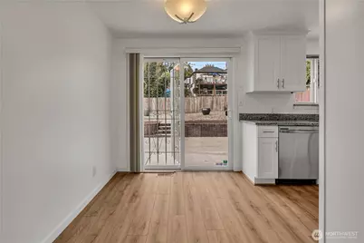 8019 36th Avenue S, Seattle, WA 98118 - Photo 12