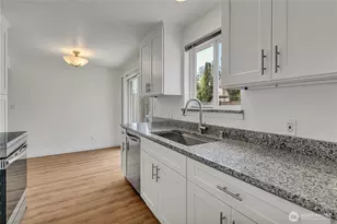 8019 36th Ave S, Seattle, WA 98118 - Photo 16