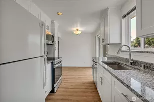 8019 36th Ave S, Seattle, WA 98118 - Photo 10