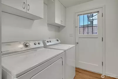 8019 36th Avenue S, Seattle, WA 98118 - Photo 18