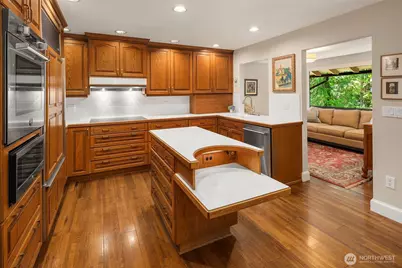 2511 131st Place NE, Bellevue, WA 98005 - Photo 10