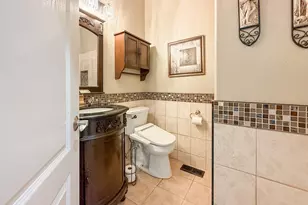 17016 27th St E, Lake Tapps, WA 98391 - Photo 6