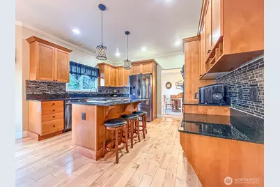 17016 27th Street E, Lake Tapps, WA 98391 - Photo 8