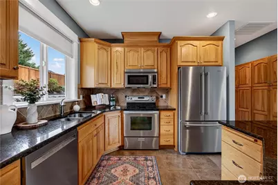 8230 144th Drive SE, Snohomish, WA 98290 - Photo 10
