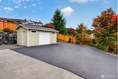 8230 144th Drive SE, Snohomish, WA 98290 - Photo 34