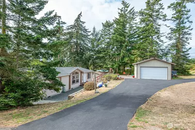 819 Gabrielson Road, Oak Harbor, WA 98277 - Photo 1