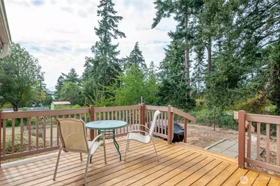 819 Gabrielson Road, Oak Harbor, WA 98277 - Photo 14