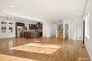 14017 SE 21st Pl, Bellevue, WA 98007 - Photo 2