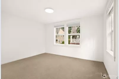 14017 SE 21st Place, Bellevue, WA 98007 - Photo 10