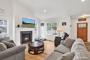 1200 W Park St, Lynden, WA 98264 - Photo 6
