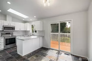 1217 85th Dr NE, Lake Stevens, WA 98258 - Photo 12