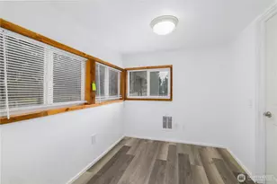 617 W H St, Shelton, WA 98584 - Photo 12
