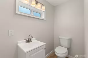860 Ludington Ave, Raymond, WA 98577 - Photo 18