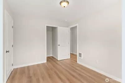 860 Ludington Avenue, Raymond, WA 98577 - Photo 16