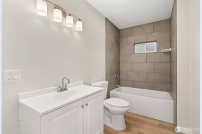 860 Ludington Avenue, Raymond, WA 98577 - Photo 12