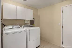 1008 Logan Rd, Lynnwood, WA 98036 - Photo 10