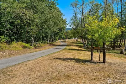 41328 305th Avenue SE, Enumclaw, WA 98022 - Photo 4