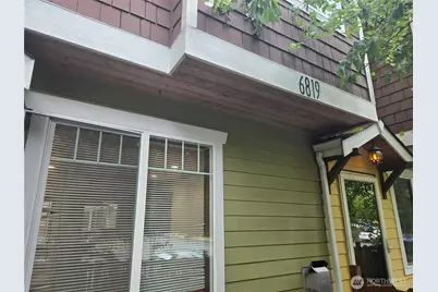 6819 Weedin Place NE, Seattle, WA 98115 - Photo 1