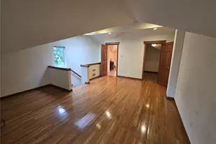 6819 Weedin Pl NE, Seattle, WA 98115 - Photo 10