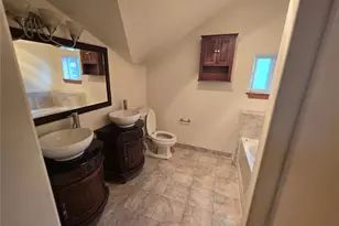 6819 Weedin Pl NE, Seattle, WA 98115 - Photo 12